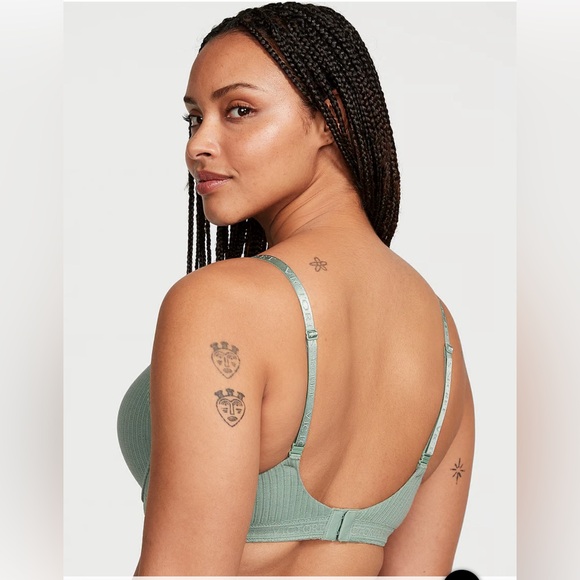 Push-Up Perfect Shape Pointelle Bra - Picture 3 of 5